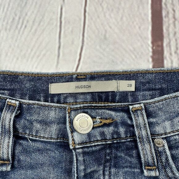 Hudson Women's Jeans Sz 28 Blue Holly MBL Distressed  Raw Hem Mid-Rise 26L - Picture 5 of 14